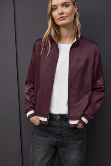 A2128541715136_4063047871350_2_m