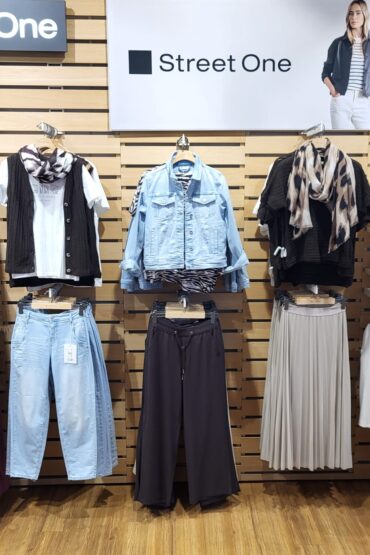 1b5389aa-8bae-4510-8c90-eba576c205d9