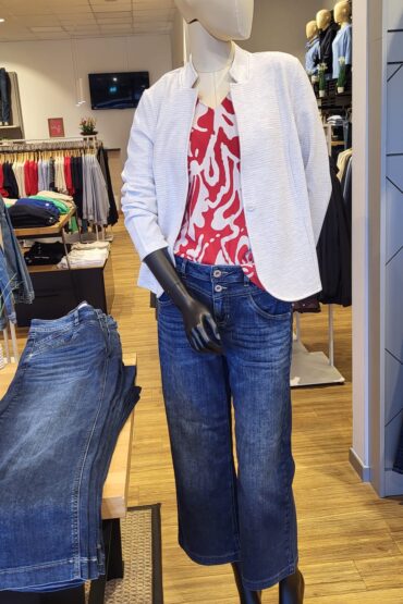 a62be22f-da51-4cc3-a2ca-499340053d66