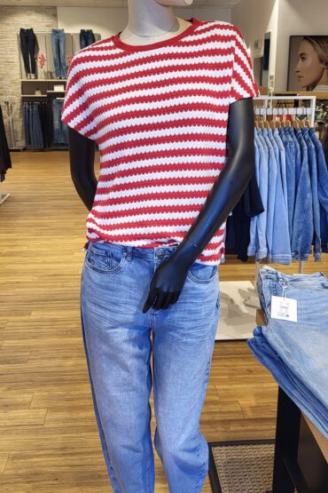 dc8fd8ca-810a-4a04-a552-48cc2900662f